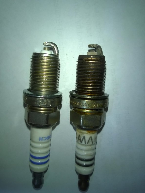 Comparing the last old plug with new one