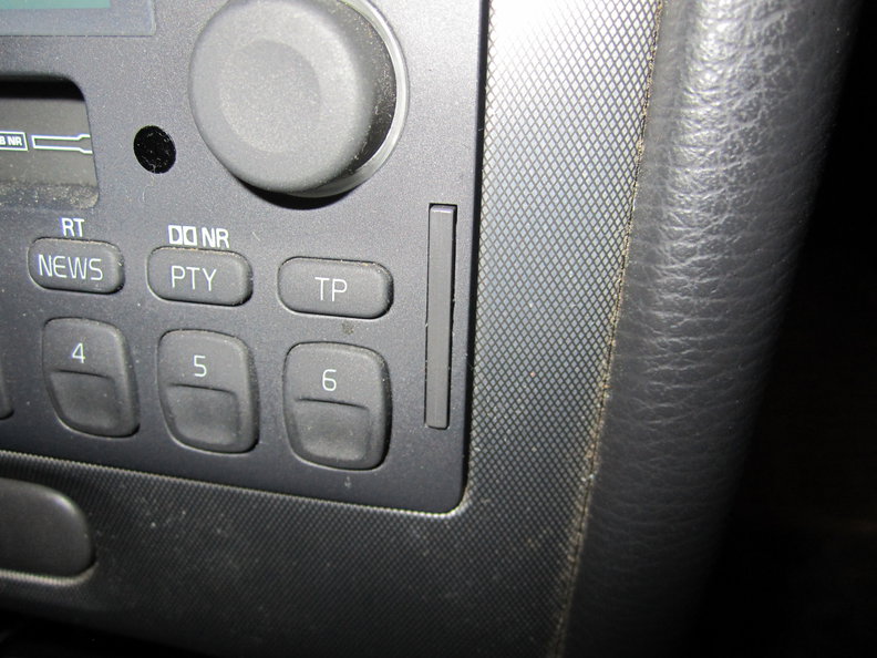 Radio retaining clips