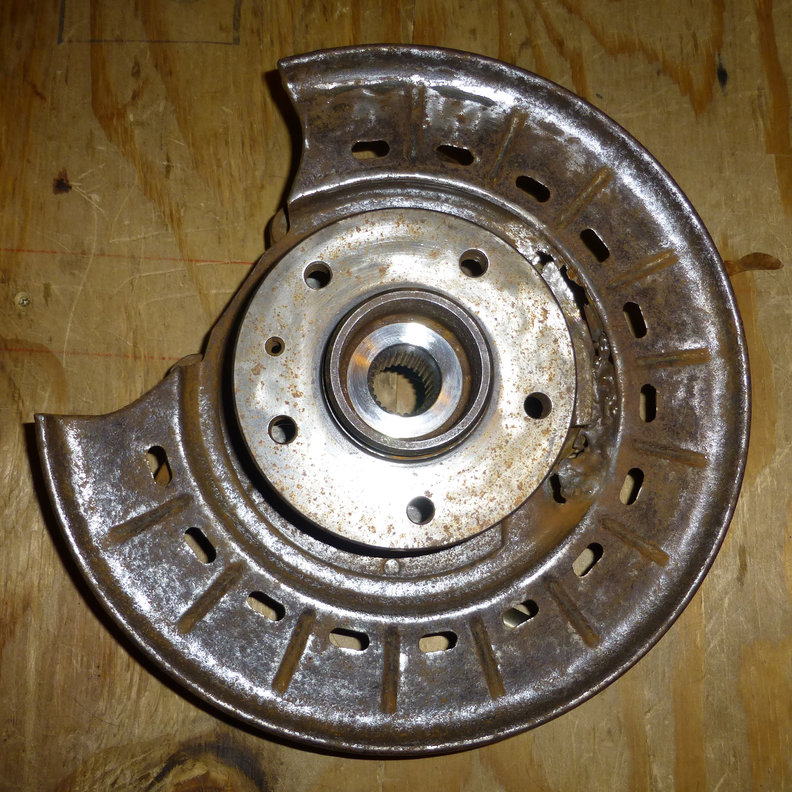Rear LH Hub Spindle (2).JPG