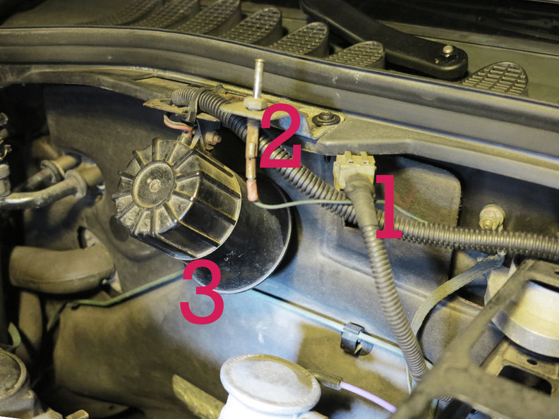 Alarm - items at engine