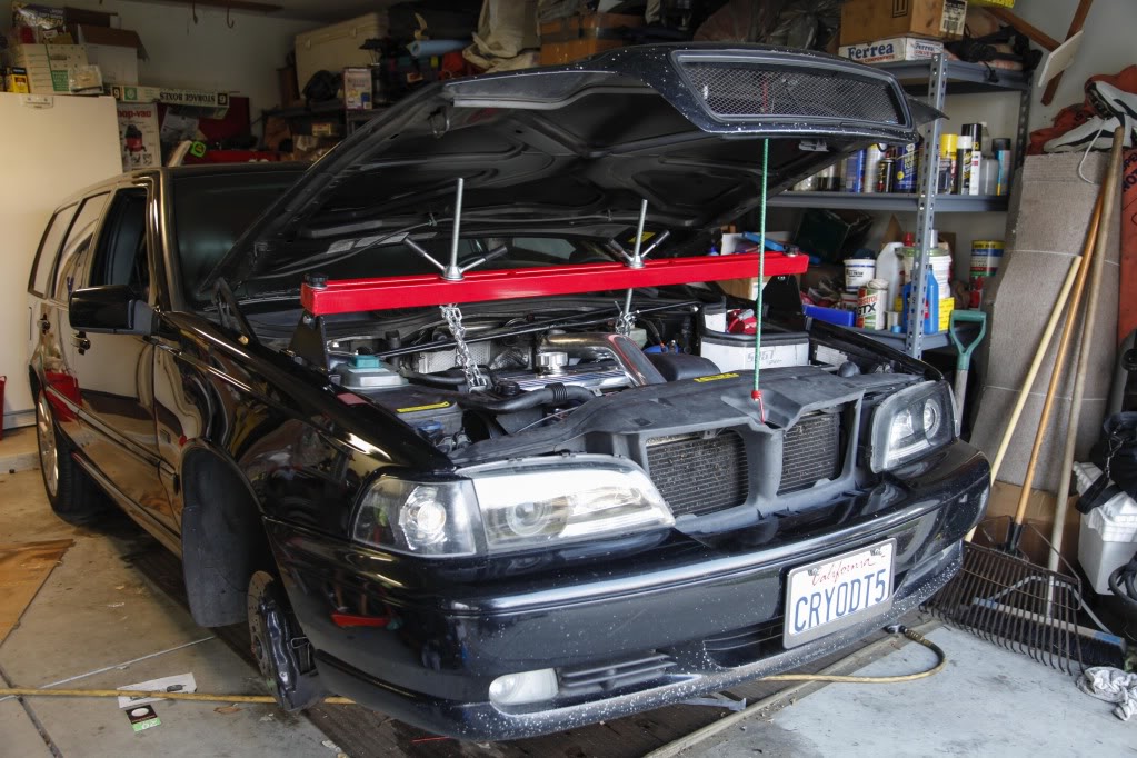 volvo 850 engine suspend.jpg