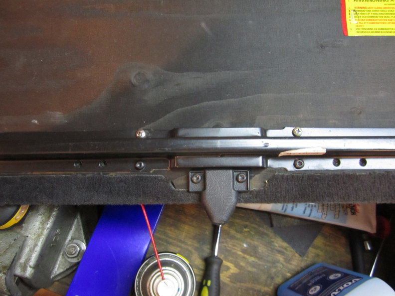 Center portion of rear cover