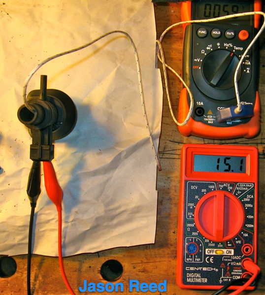 Set up to measure resistance over temperature