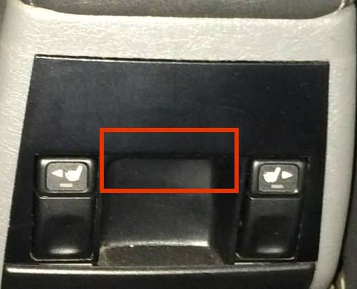 Light is in between the switches