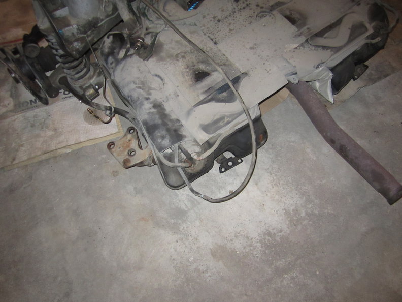 2000 V70R rear sub-frame (4)