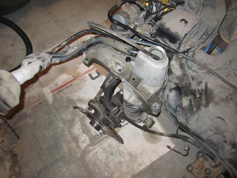 2000 V70R rear sub-frame (5)