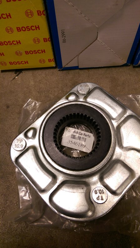 Strut Mount, right side