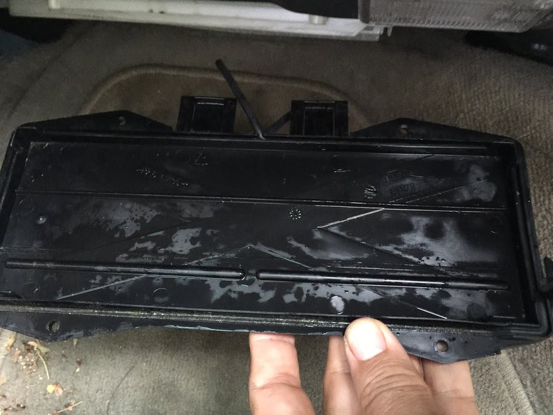 Remove the filter cover ( 4 screws)