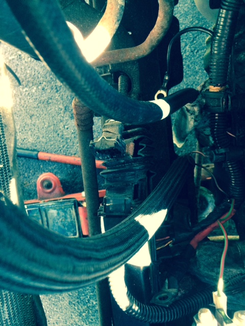 Knock sensor connection location