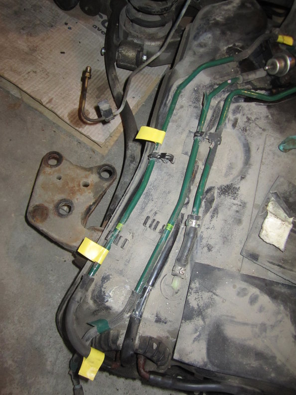 RH Fuel pump pipes and wiring (2)