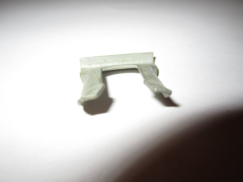 Parking brake clip (2)