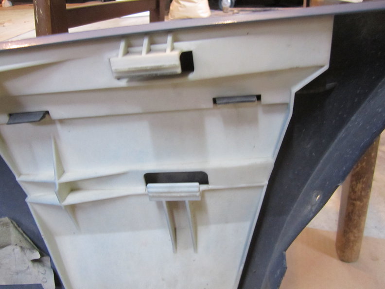 Side bracket on bumper itself