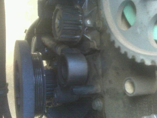 Volvo Crank pully.jpg