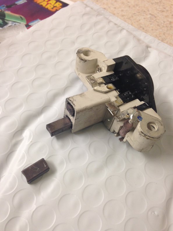 Voltage Regulator Broken.JPG