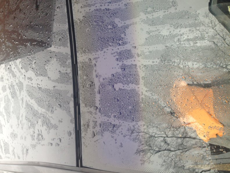 IMG_2562.JPG windshield 1.JPG