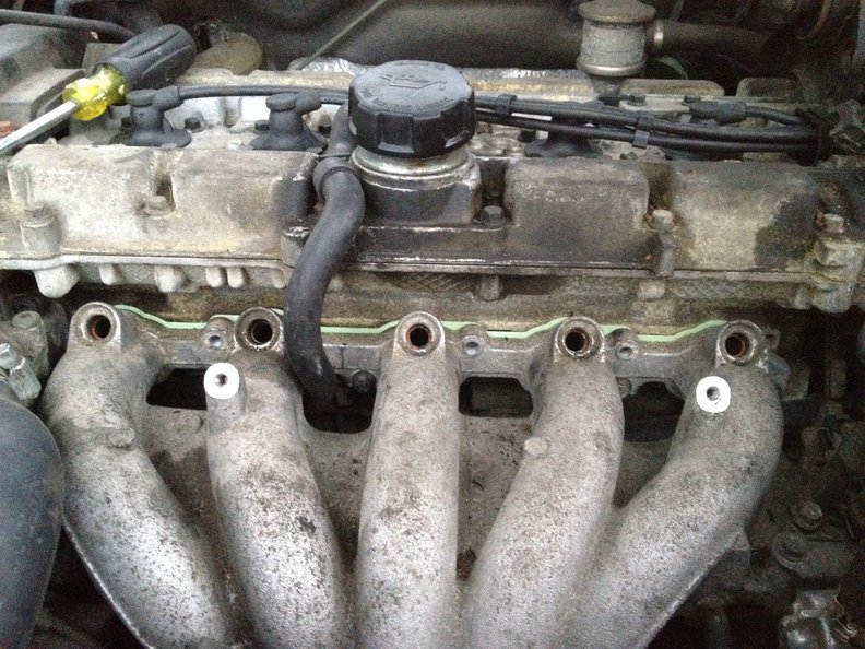 Dirty fuel injector ports