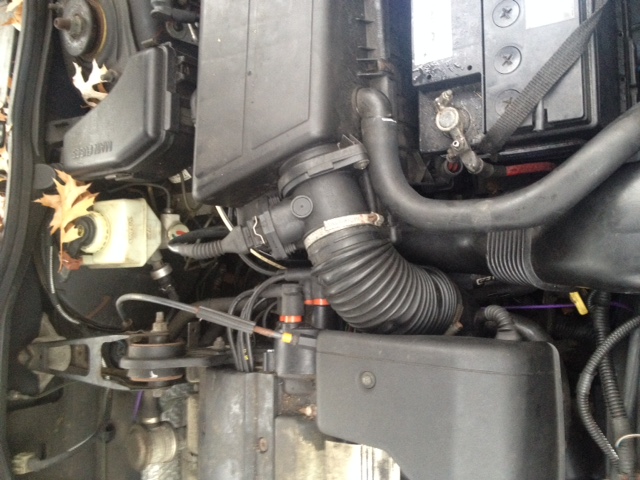 1998 V70 intake hoses overview