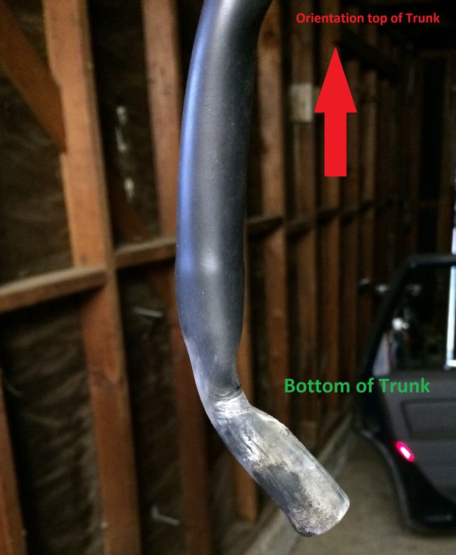 Correct Orientation of Drain Tube