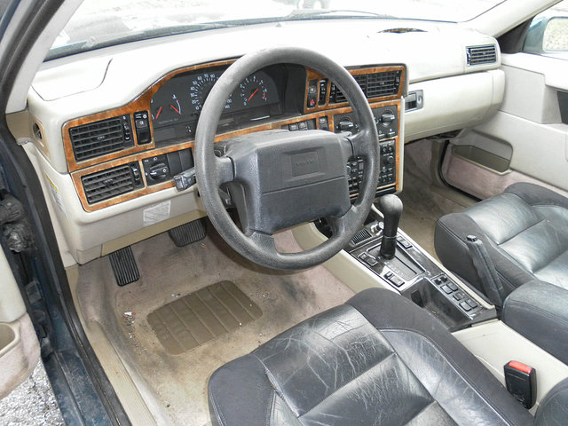 855 interior