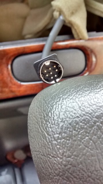 amp cable behind stereo