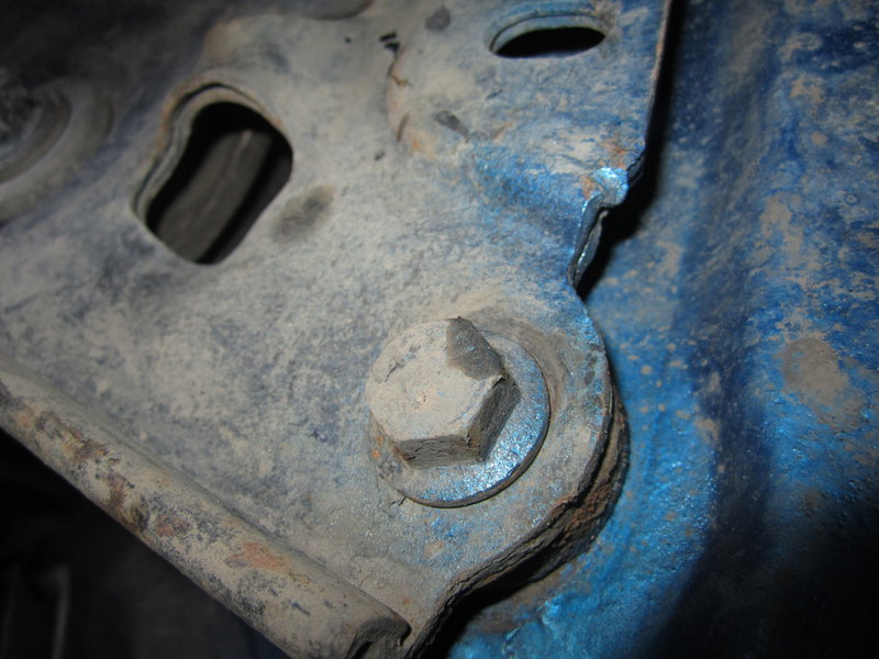 Rear front subframe mount plate (2)