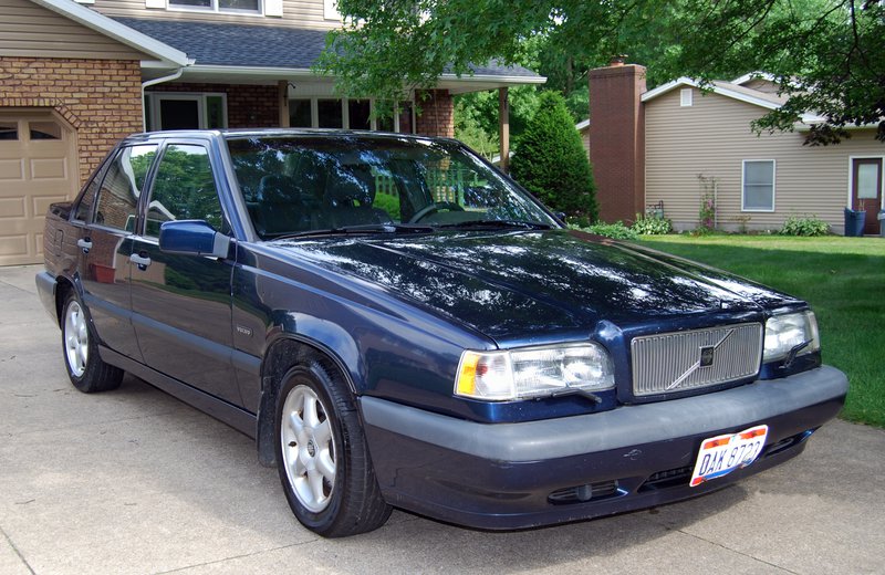Volvo3.JPG