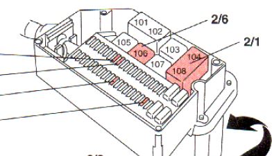 Volvo_headlight relay.JPG