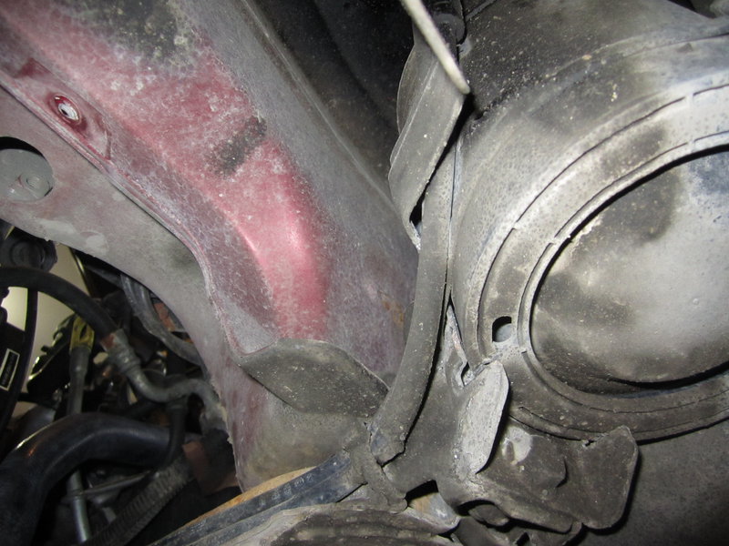 Lines runs to under LHS front of wheel