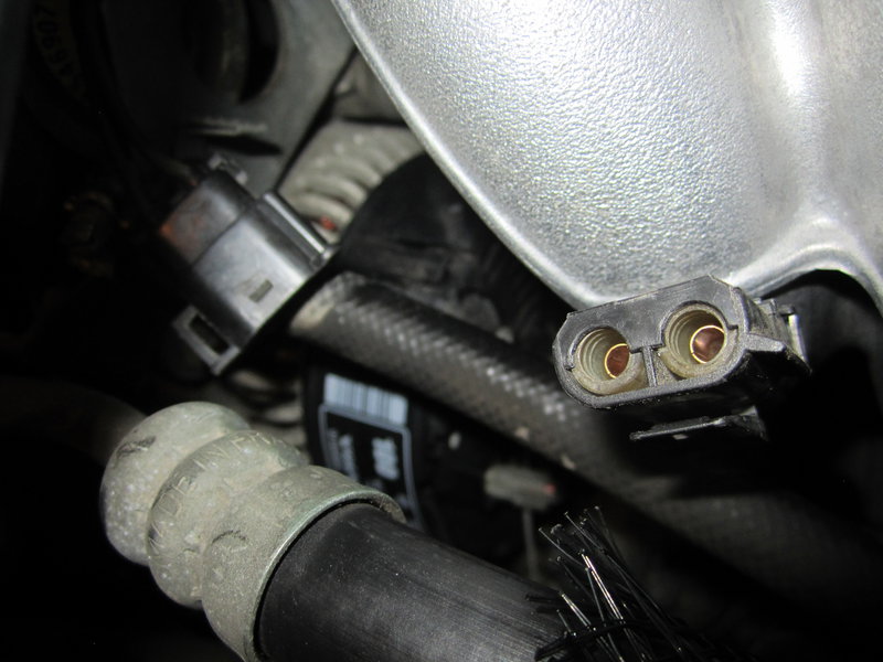 Coolant temperature sensor connector