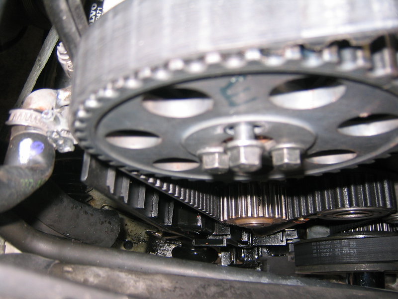 Volvo_Camshaft Seals 016.JPG