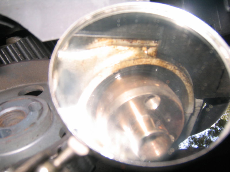 Volvo_Camshaft Seals 017.JPG