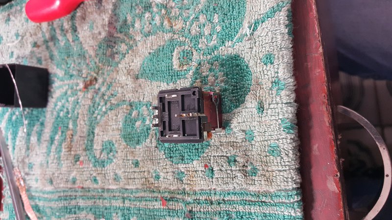 Bad guy. Seems to have mechanical issue. Just stuck in open position. After disassembling started working but anyway replaced.