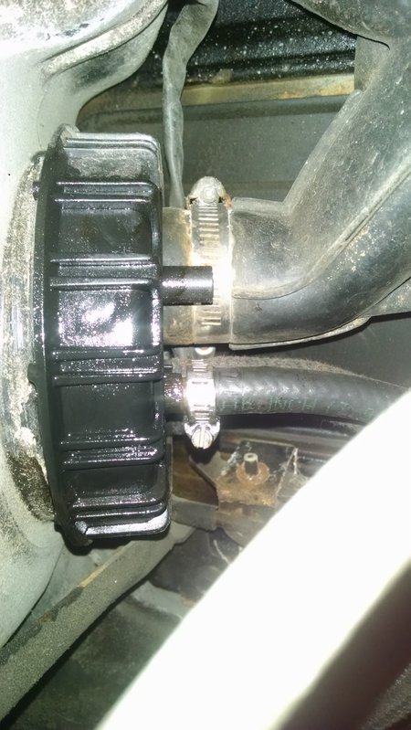 The hose on the right is the culprit I believe, although further inspection revealed that the hose may be the least of my problems...