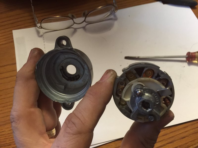 View of case, cam, points - note index mark and also ball/groove