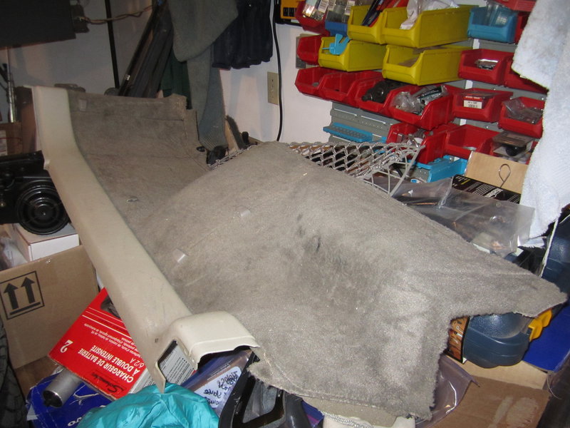 RH load area lower panel