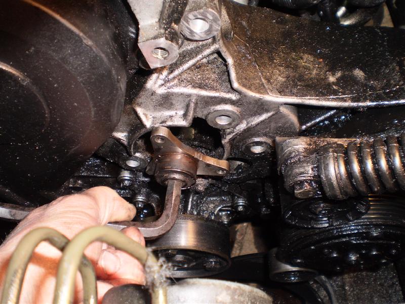 support poulie trop large pour trou.JPG