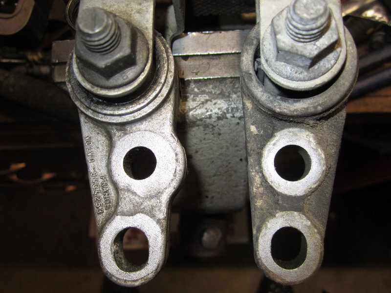 Close up of rear section of torque mounts