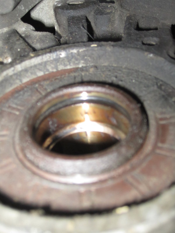 2000 V70 FWD RH axle seal closeup