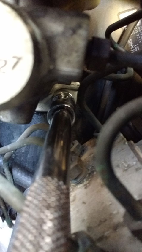 s70_master_cylinder4.jpg