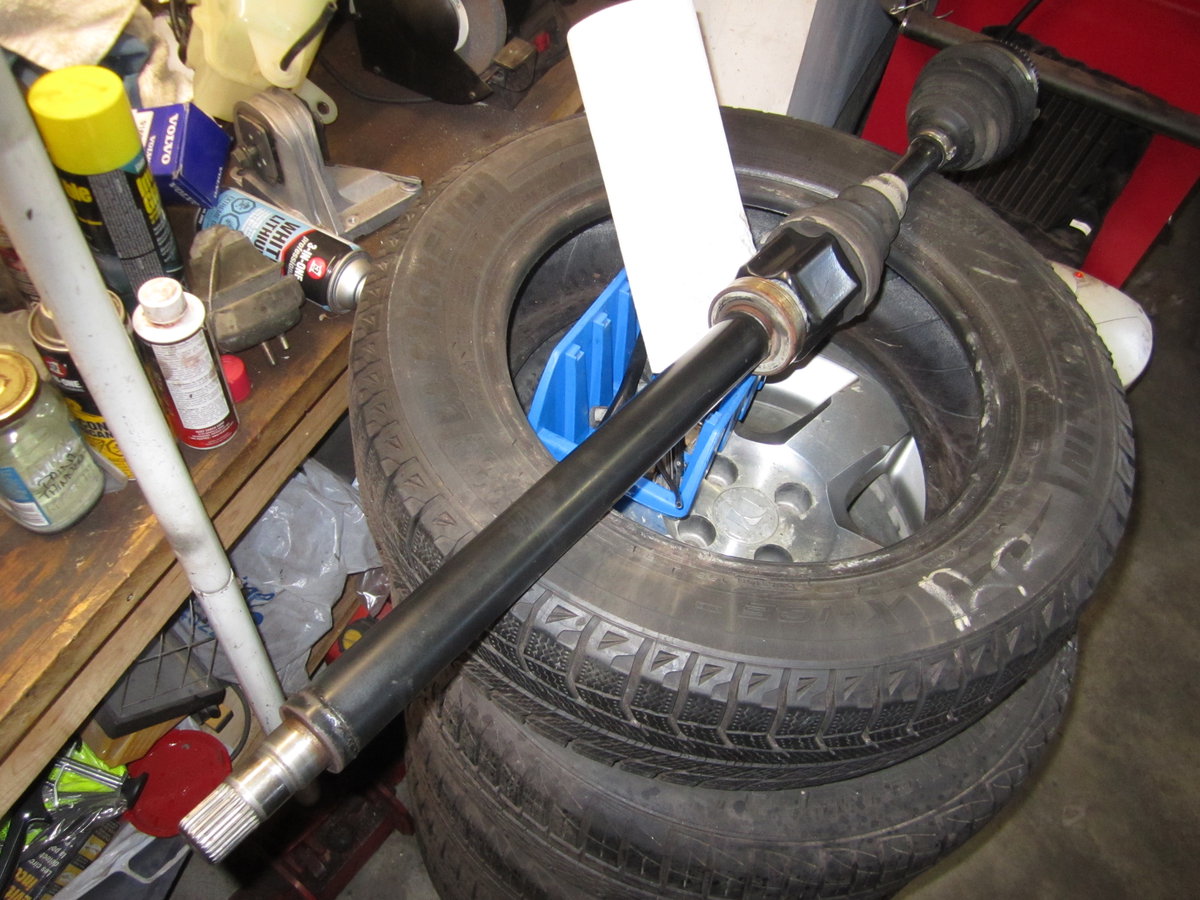 RH axle removed