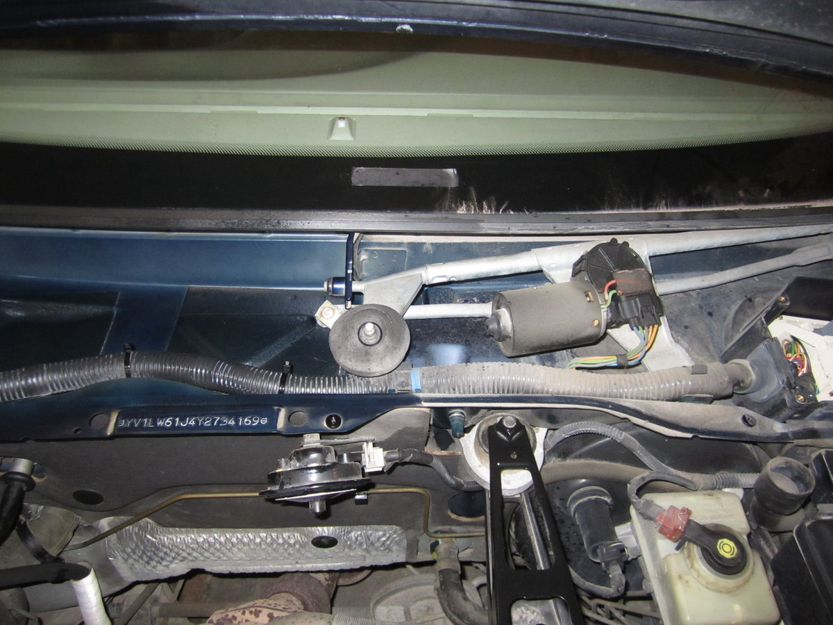 Wiper motor area cleaning and cabin filer change