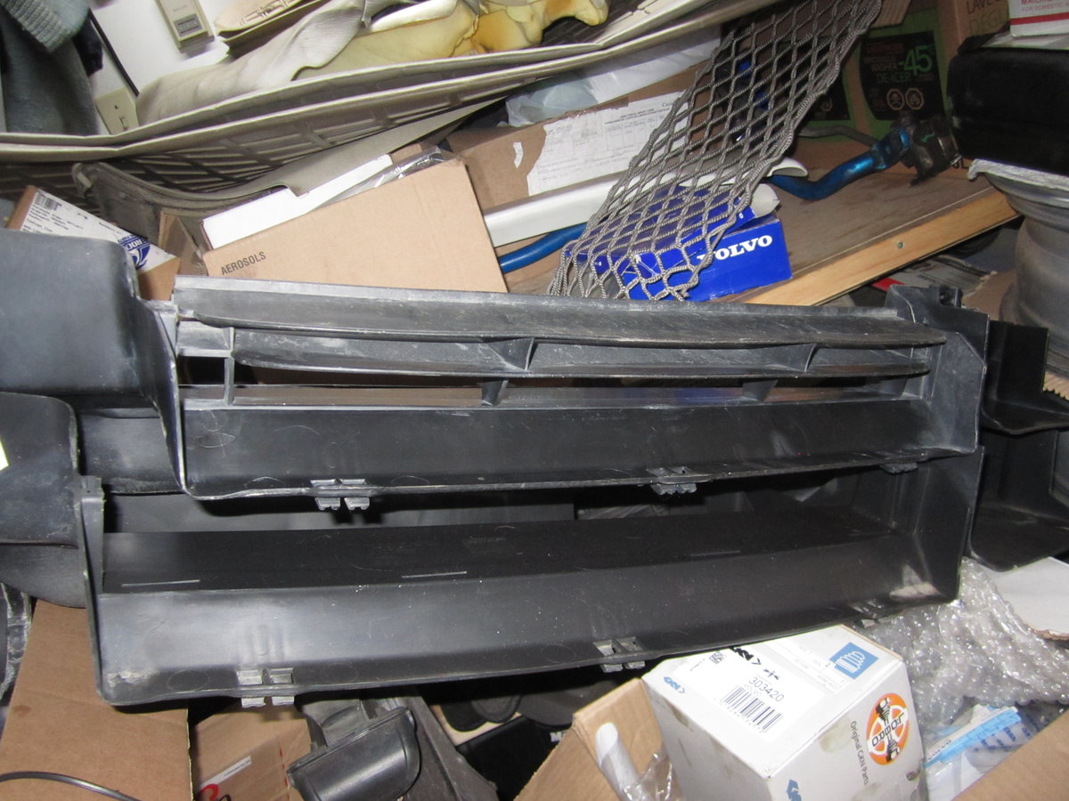 Air Dam baffle in place