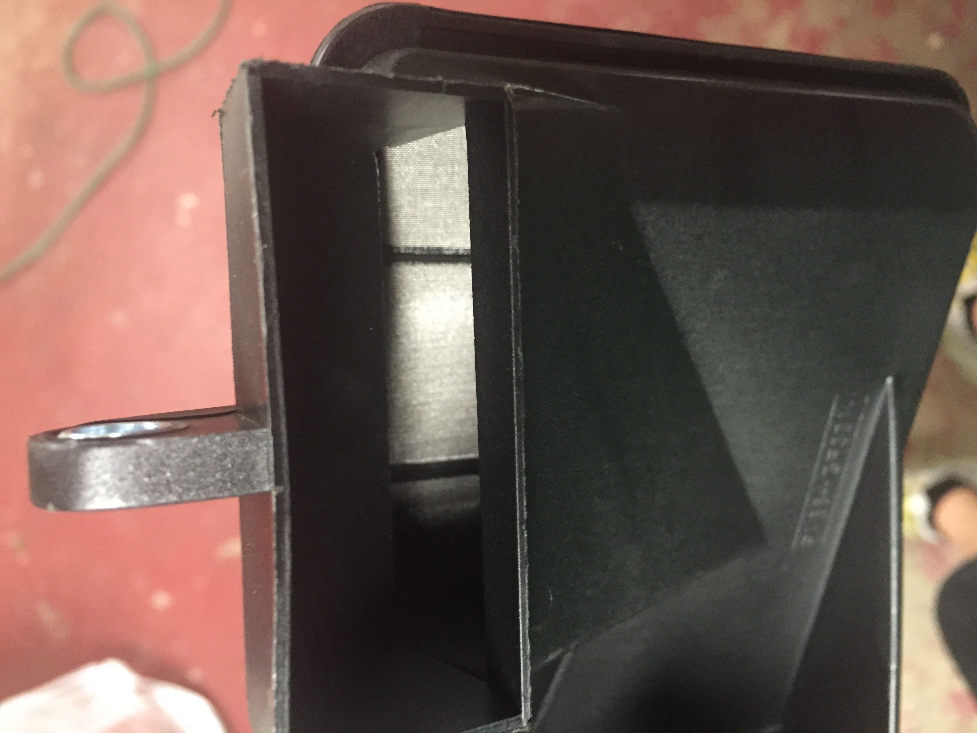 New, clean filter, as it should look