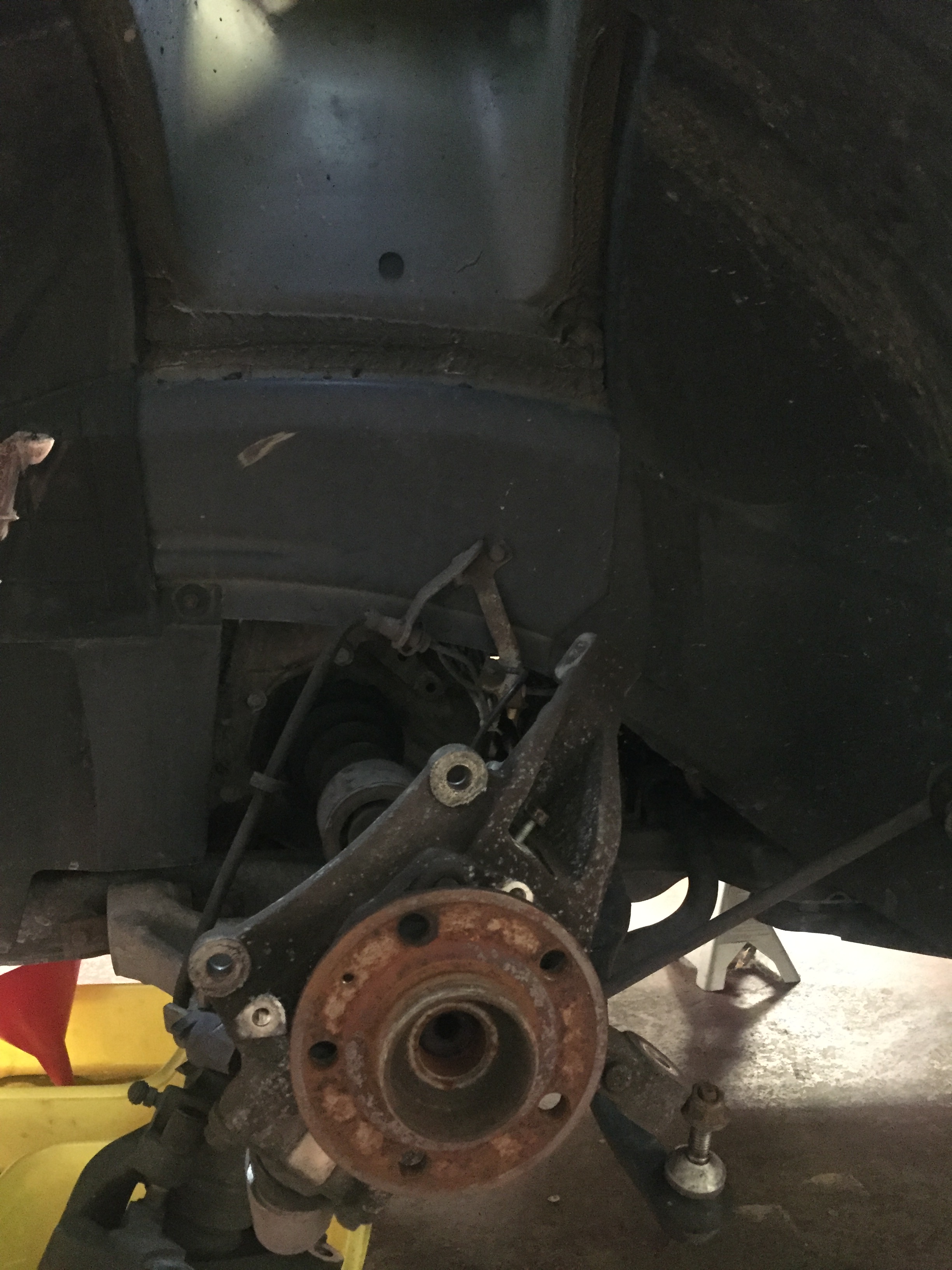 Step 35 Remove strut