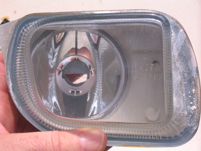 Volvo_Fog Light Lenses 006.JPG