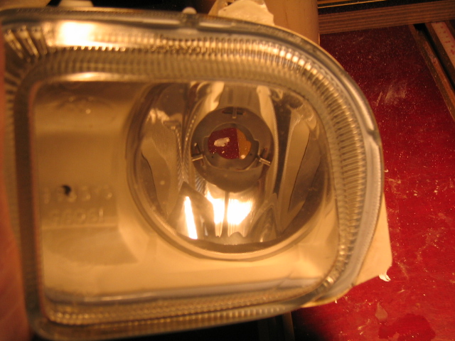 Volvo_Fog Lights 008.JPG