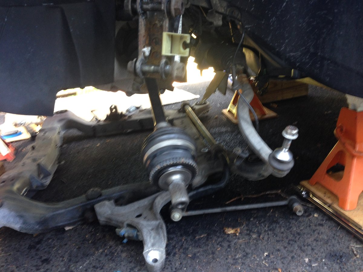 Wire harnes screw was forgotten.