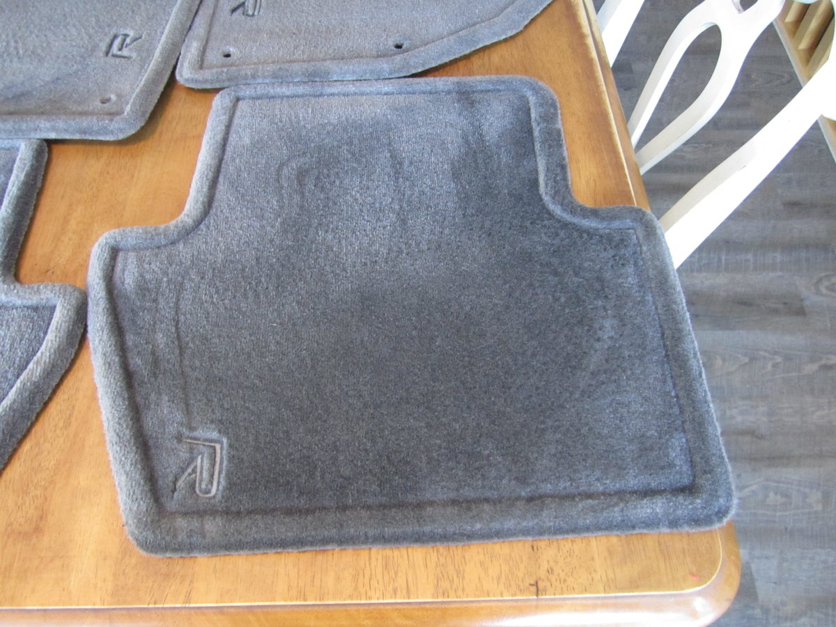 Rear mat (2)