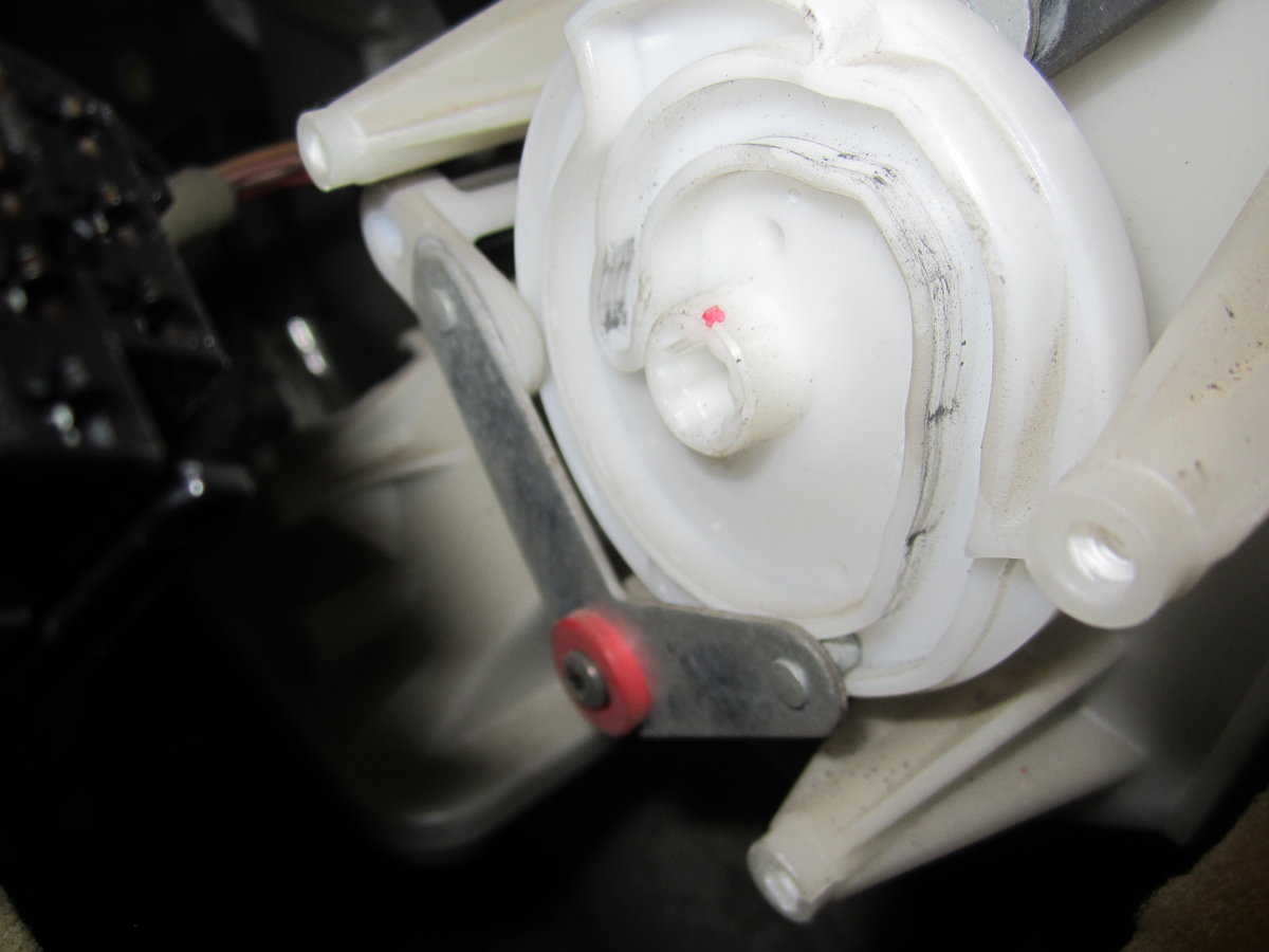 Heater blend motor cam