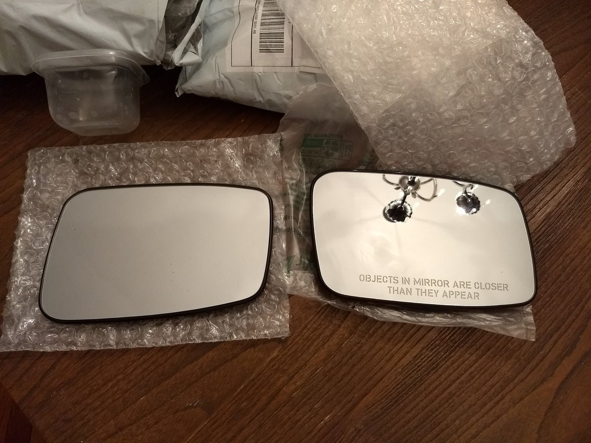 Headed side-view mirrors, 1998 V70.